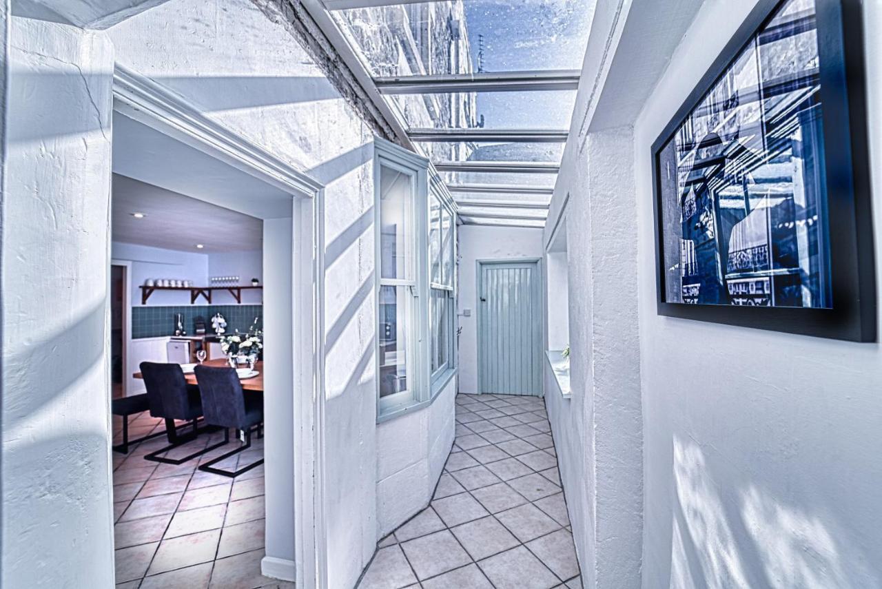 The Stylish Gem Of Bath - Football Table - Sleeps 10 Eksteriør bilde